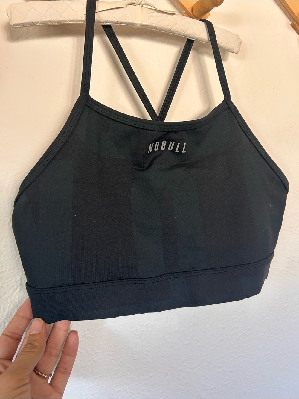 NOBULL high neck Sports Bra